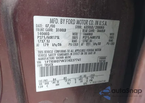 2001 Ford F-150 Harley-Davidson Edition/King Ranch Edition/Lariat/Xlt from USA, damaged, VIN 1FTRW07W31KE37741